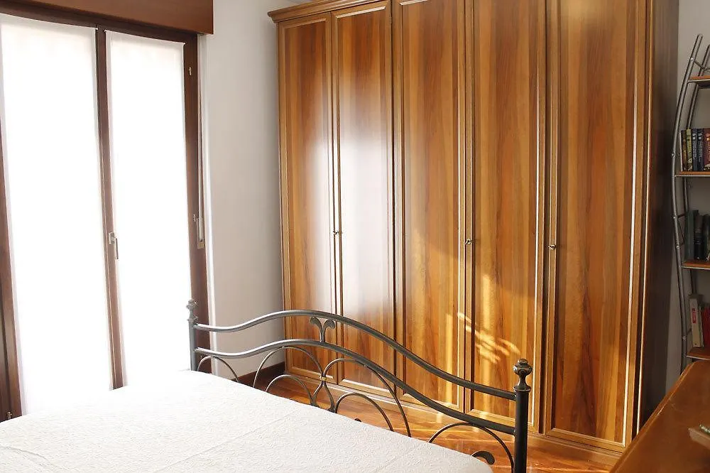 La Lupa Apartment Verona 0*,  Italy