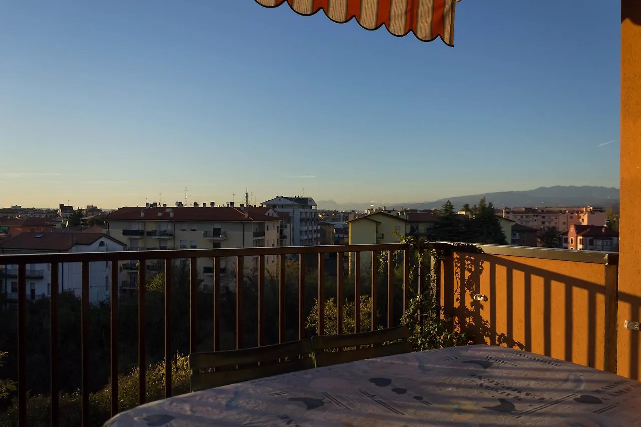 La Lupa Apartment Verona